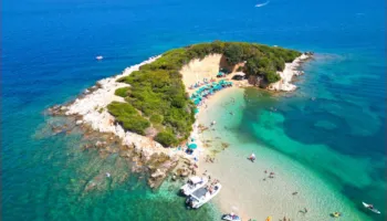 Media e huaj: Ksamili, një tjetër arsye për të shijuar Shqipërinë edhe në vjeshtë