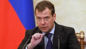 Medvedev hedh poshtë akuzat se Rusia qëndron pas sulmit në aeroportin e Leipzigut –