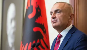 Meta: Aktgjykimi ndaj 4 krerëve të UÇK – Prokuroria e Gjykata speciale ishin shkrirë në një ndërmarrje të vetme me dashje