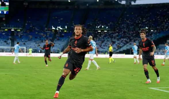 Milan “zgjohet” në pjesën e dytë, barazim thriller me Lazion