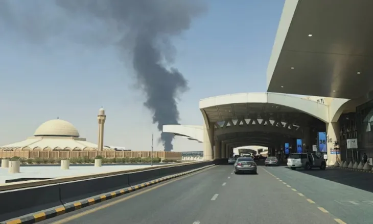 Militantët Houthi marrin përsipër sulmin ndaj kryeqytetit saudit, pas shpërthimit pranë aeroportit të Riadit