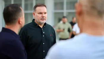 Ministri Demo: Rindërtimi duhet të ecë me ritëm, familjet kanë pritur mjaftueshëm