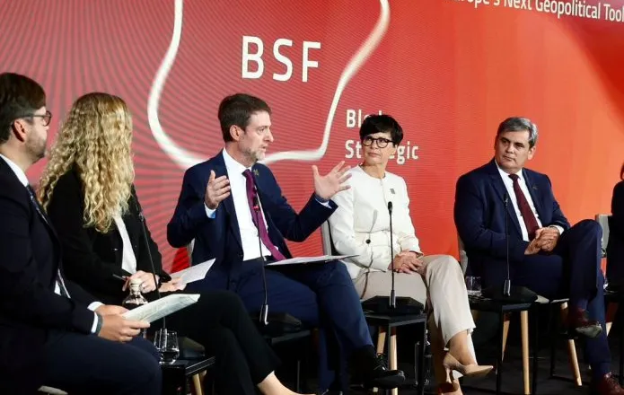 Ministri Hoxha nga Forumi Strategjik i Bledit: Zgjerimi e bën BE-në më të fortë dhe më të bashkuar