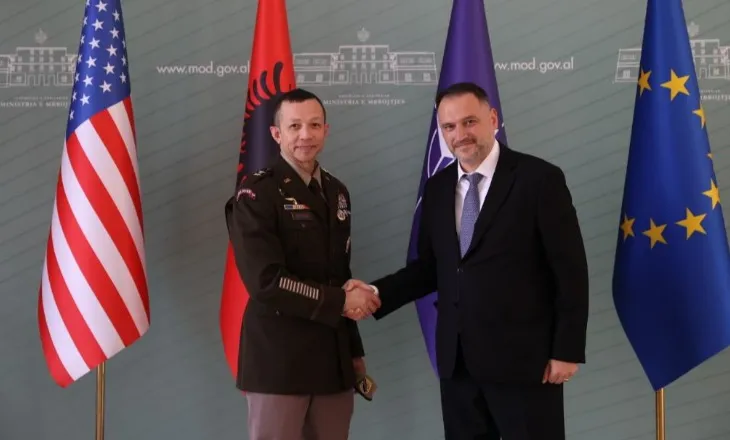 Ministri Nufi pret Komandantin e Forcës Ndërkombëtare të Stabilizimit për Gazën: Thellojmë bashkëpunimin me SHBA në fushën e mbrojtjes