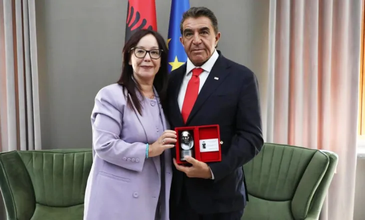 Ministrja e re në takimin me të dërguarin e Trump/ Zbulohet çfarë diskutuan