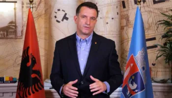MINUTA E FUNDIT – Erion Veliaj vijon “reformën” në Bashkinë e Tiranës nga paraburgimi, shkarkimi i radhës…