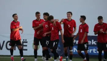Miqësorja e parë/ Kombëtarja U-19 përmbys në fund, fiton 3-2 ndaj Lituanisë