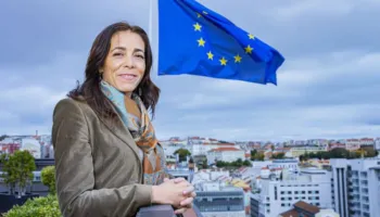 “Mirë se të gjeta, Shqipëri!”/ Mesazhi i parë i Ambasadores së Re të BE-së në Tiranë