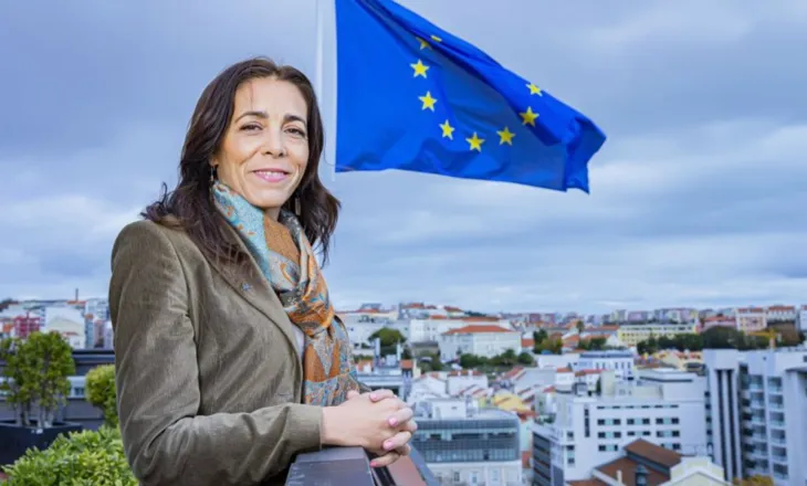 “Mirë se të gjeta, Shqipëri!”/ Mesazhi i parë i Ambasadores së Re të BE-së në Tiranë