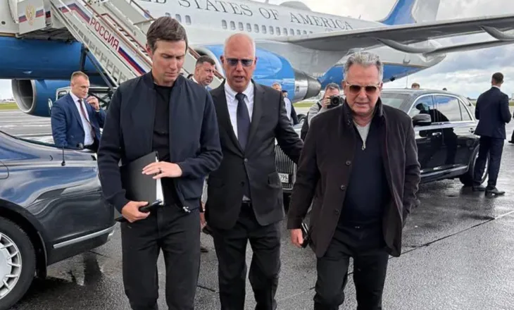 “Mirë se vini, paqebërës”/ Witkoff dhe Kushner mbërrijnë te Putini