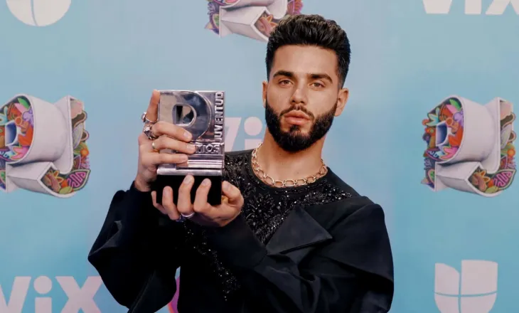 MIRUD ylli shqiptar me famë botërore vlerësohet në “Premios Juventud” me albumin “Desnudo”