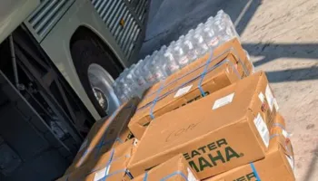 Mish dhe peshk…zbulohen dy autobusa me produkte kontrabandë në Kavajë