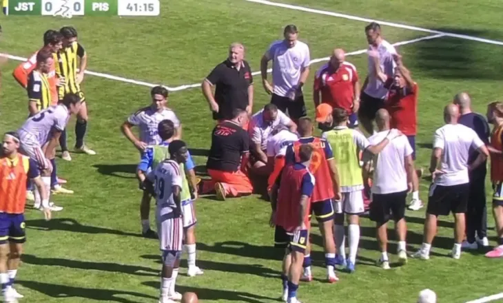 Momente paniku në Itali, futbollisti rrëzohet pa ndjenja në fushë