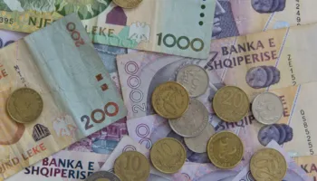Monedha e vetme që e ka figurën e një gruaje shqiptare