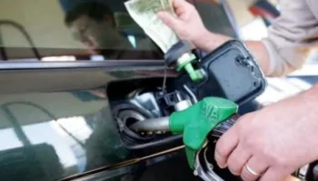 Monitor: Buxheti arkëtoi 18 milionë euro më shumë në 5 muaj, vetëm nga shtrenjtimi i naftës dhe benzinës