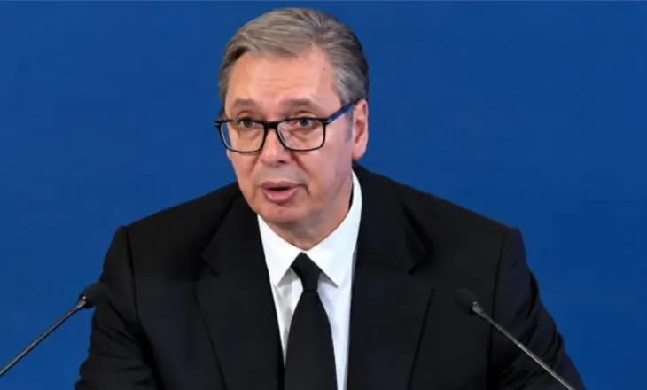 “Mos hiqni dorë nga Kosova!”, Vuçiç jep dorëheqje si president, do të kandidojë për kryeministër i Serbisë