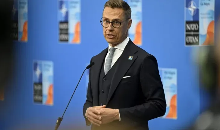 “Moska po godet Evropën”, presidenti Stubb u kërkon finlandezëve të përgatiten për dronët dhe luftën hibride