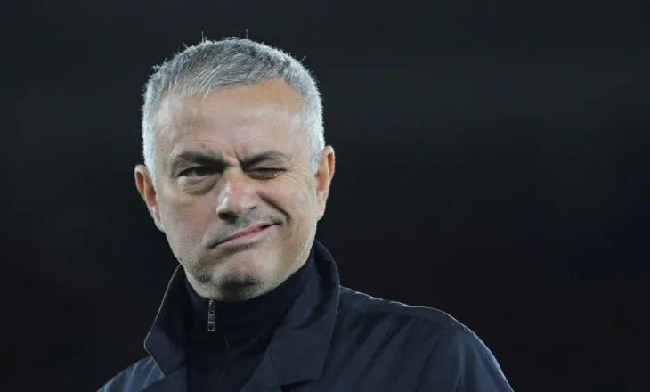 Mourinho nuk fal askënd! Rregulla të reja dhe dënime drastike te Real Madrid
