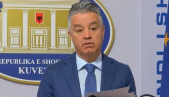 Nafta 229 lekë/litër! Bozdo: 55% të çmimit i merr qeveria! Të hiqet taksa e qarkullimit dhe të ulet akciza