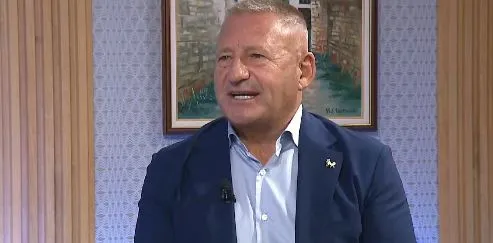 Nard Ndoka në “Vila24”: “Berisha e kishte fiksimin e jetës të shkonte edhe një herë në SHBA”