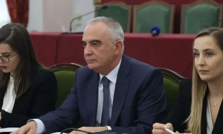 “Ndaloni shpërndarjen!”/ Videot intime të personave publikë qarkullojnë në rrjet, reagon Komisioneri për të Dhënat Personale