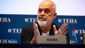 Nderimi i “kasapit të Ballkanit”/ Rama nuk kursen Serbinë: Kafshë e çuditshme në xhunglën e Ballkanit