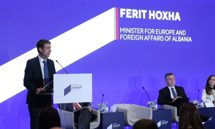“Në më pak se dy vite kemi hapur të gjithë kapitujt”- Hoxha: Shqipëria nuk kërkon rrugë të shkurtra drejt BE apo favorizime! Angazhimi për reformat, i palëkundur