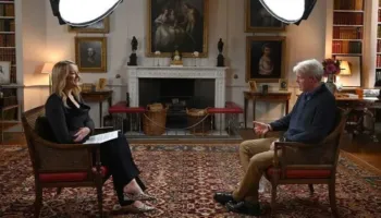 Në një intervistë për BBC-në, Earl Spencer këmbëngul në rrëfimin për Charles