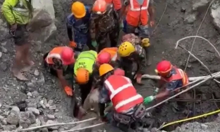 Nëntë ditë nën rrënoja, dy persona gjenden të gjallë në një tunel në Nepal – pamje