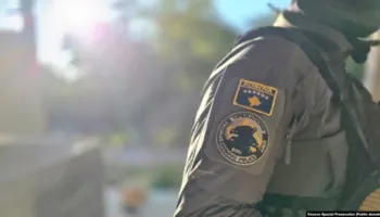 Nëntë të arrestuar për krime lufte në Zubin Potok lidhur me rastin e ‘Grupit të Intelektualëve’
