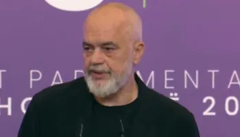 “Nëse qeveria nuk merret me veten, të hapë krahun!”Rama: Projekti i Sazanit dhe Nartës do të jenë në ‘Pasqyra Flamingo’
