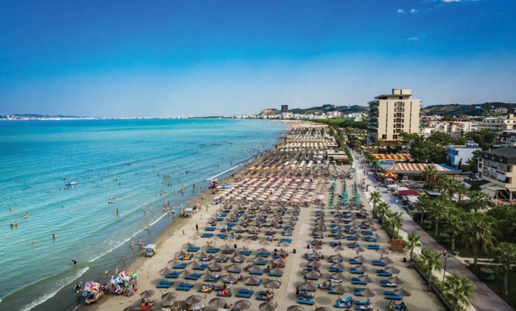 Nga hotelet te apartamentet, pse turistët po ndryshojnë mënyrën e pushimeve në Shqipëri