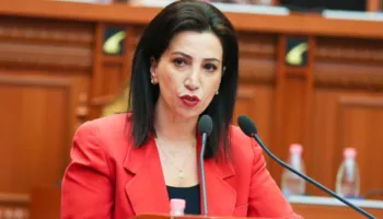 Nga qeveria te Kuvendi/ Evis Kushi merr postin e nënkryetares
