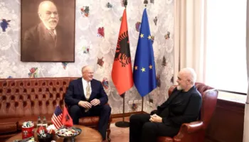 Nisi misionin në Shqipëri, ambasadori i ri amerikan takon kryeministrin Rama