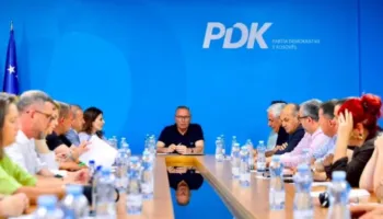 Një ditë pas vendimit të Hagës, mblidhen sot Kryesia dhe Grupi Parlamentar i PDK-së