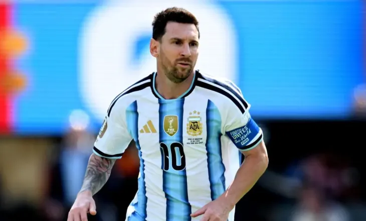 Një emër surprizë, zbulohet kush do të mbajë numrin 10 tek Argjentina pas tërheqjes së Messi-t