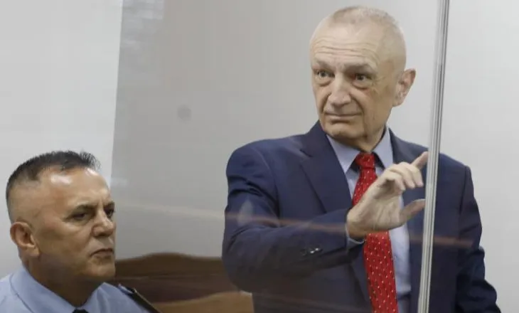 “Nuk më janë vënë në dispozicion të gjitha fashikujt”- Shtyhet gjyqi i themelit për Ilir Metën, ja kur do të mbahet seanca e radhës