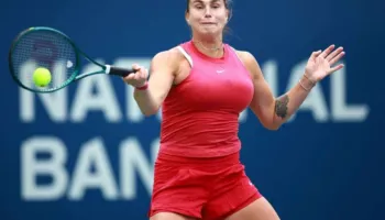 Numri 1 në botë vazhdon dominimin, Sabalenka në çerekfinale