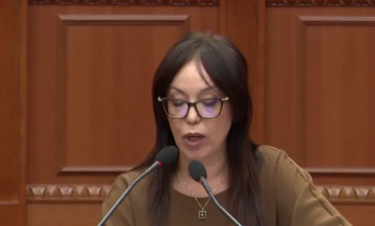 “O shokë më besonii!”/ Ministrja Spahiu bën premtimin në Kuvend: Në janar 2027 sjell Pet Scan-in ose jap dorëheqjen!