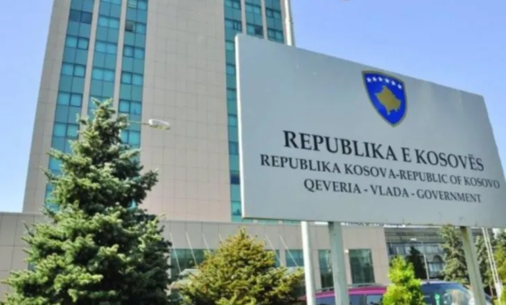 Opozita bllokon zyrat e qeverisë, PDK dhe AAK kërkojnë konstituimin e kuvendit të Kosovës