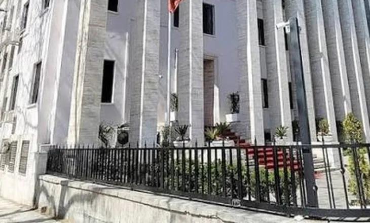 Pagat e gjyqësorit mbeten të bllokuara, Kryetarët e Gjykatave kërkojnë zgjidhje të menjëhershme