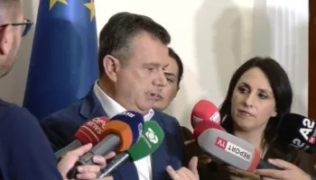 Pagat e magjistratëve, Balla nuk tërhiqet: Do shqyrtohet në datë 17 shtator, kompetencat i ka Kuvendi!