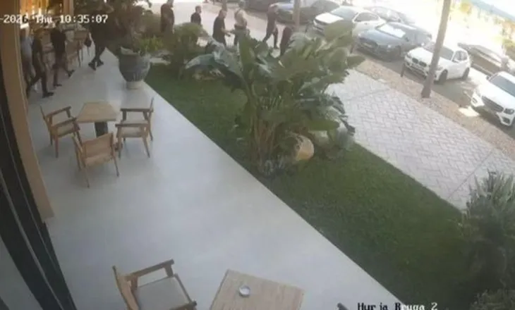 Pamjet e reja nga Regina Palm, grupi i armatosur largohet nga hoteli pas përplasjes