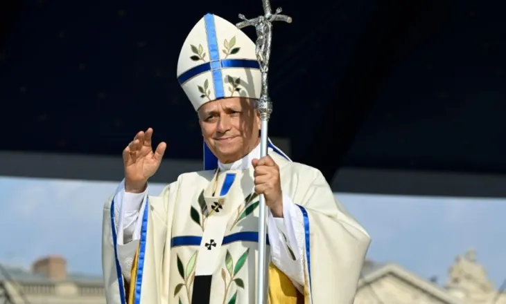 Papa Leoni XIV: Vetëm Zoti e shuan etjen e njeriut për lumturi, rrezatoni dashurinë e Krishtit