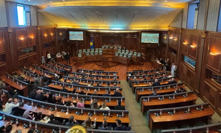 Pas dënimit të ish-krerëve të UÇK, nis mbledhja e nënshkrimeve të deputetëve për zhbërjen e Gjykatës Speciale