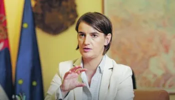 Pas dorëheqjes së Vuçiçit, Ana Brnabiç caktohet Presidente në detyrë e Serbisë