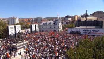 Pas Hagës dhe Prishtinës, protesta të reja të diasporës shqiptare në Evropë dhe Kanada