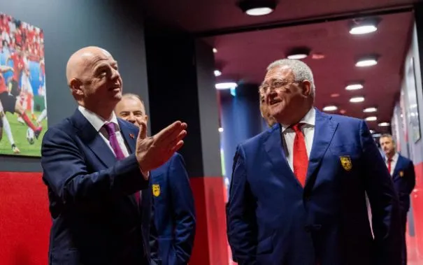 Pas përplasjeve dhe thirrjes për dorëheqje të Dukës ndaj Infantinos, FIFA nis auditimin ndaj FSHF-së!