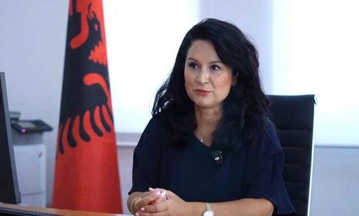 “Pas Shkolle”/ 408 institucione në program: Detyra, muzikë, teatër dhe artizanat deri në orën 15:00