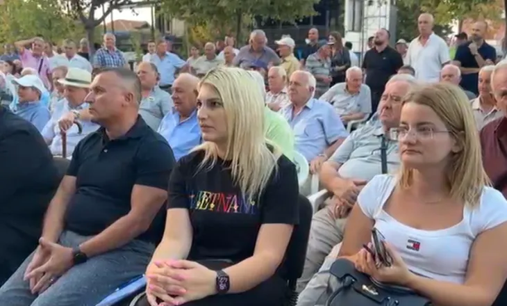Patosi kundër bashkimit me Fierin, nis dëgjesa publike me qytetarët për Reformën Territoriale